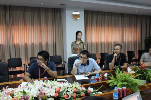 伟巴斯特的极致天窗工艺冰球突破游戏网站遇见(图23)