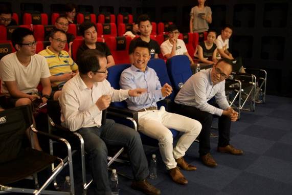 伟巴斯特的极致天窗工艺冰球突破游戏网站遇见(图27)